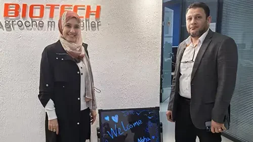 Egyptian customers come to the company